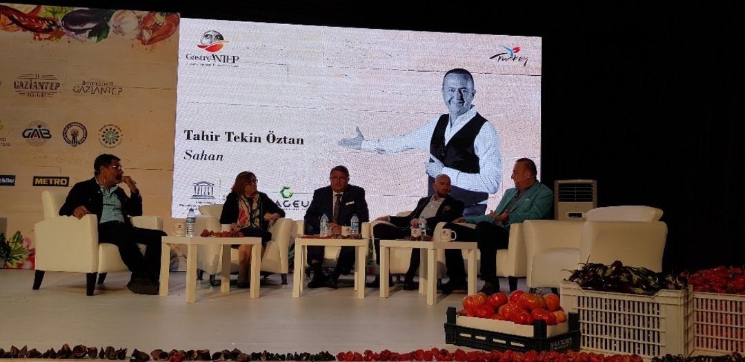 &Uuml;nl&uuml; şefler Gaziantep mutfağını anlattı