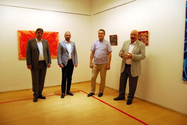 Sanko Sanat Galerisi’nde Dokusal Soyutlamar II sergisi açıldı