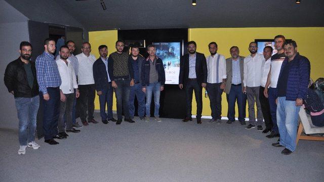 TÜMSİAD üyeleri ’Bırakma Beni’ filmini izledi