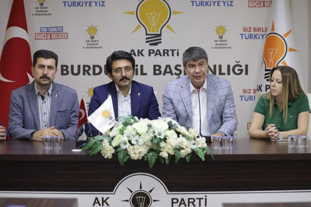 Başkan T&uuml;rel&rsquo;den Burdur AK Parti İl Başkanlığı&rsquo;nı ziyaret