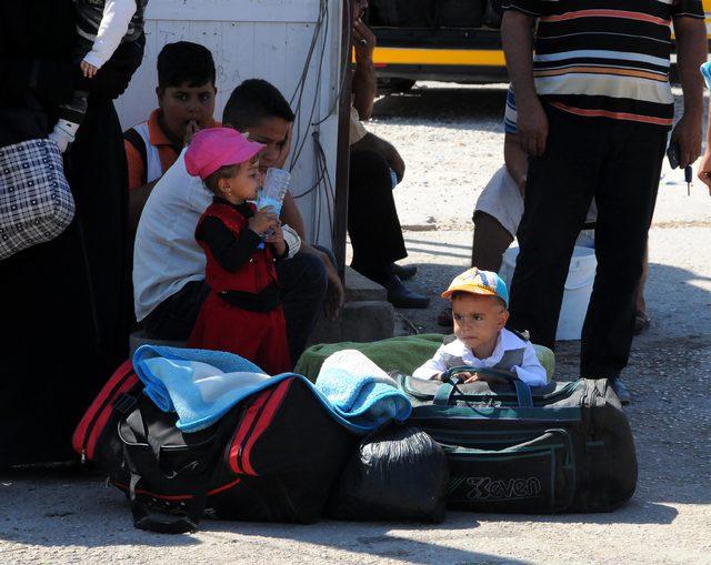 Bayram için giden 129 bin Suriyeliden 85 bini döndü