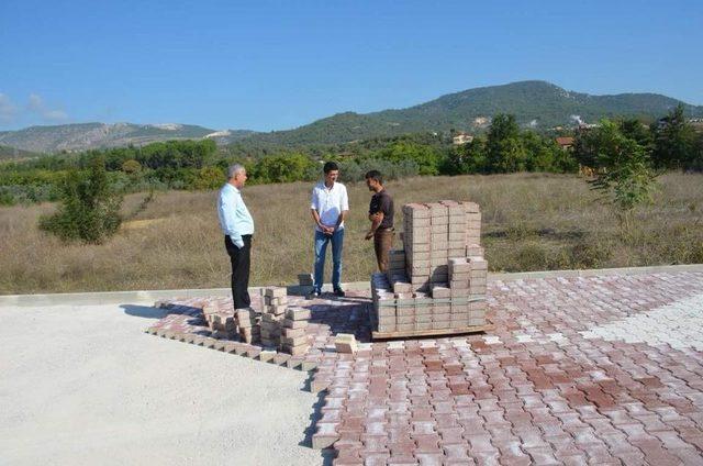 Başkan Yaman’dan yeni belde stadında inceleme