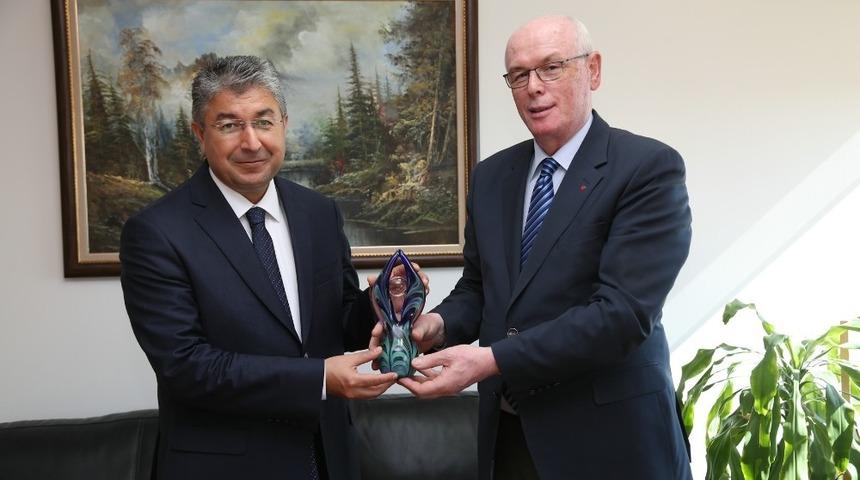 Başkan Kazım Kurt&rsquo;tan Kaymakam Erdin&ccedil; Yılmaz&rsquo;a hayırlı olsun ziyareti