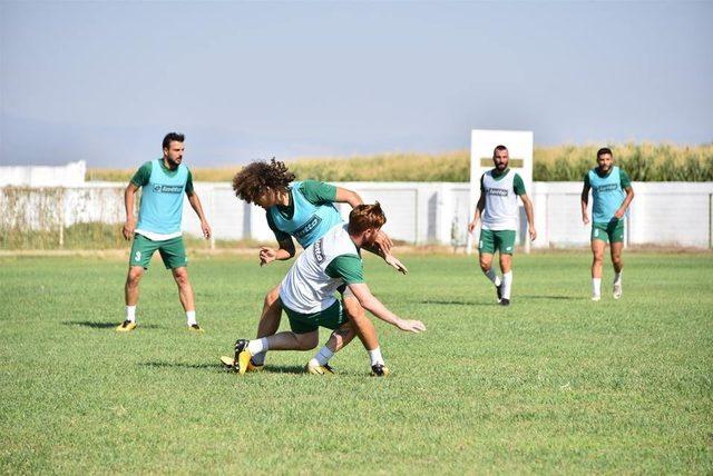 Salihli Belediyespor galibiyetle başlamak istiyor