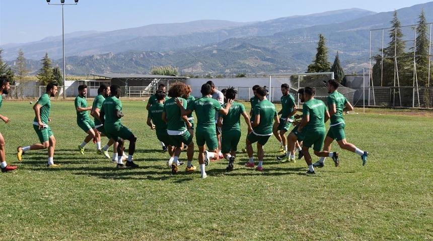 Salihli Belediyespor galibiyetle başlamak istiyor