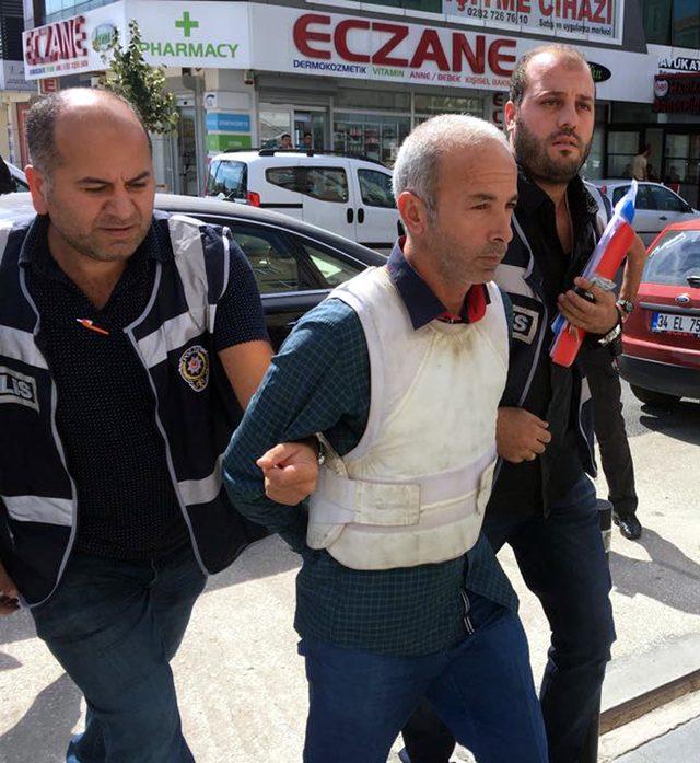 Arkadaşını  &Ouml;zbek kadın  y&uuml;z&uuml;nden boğazını keserek &ouml;ld&uuml;rm&uuml;ş 1