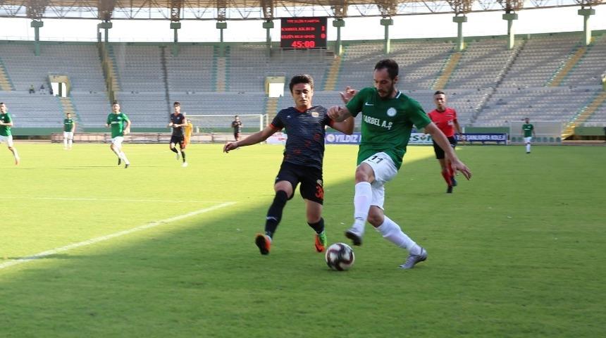 Karak&ouml;pr&uuml; Belediyespor gol olup yağdı