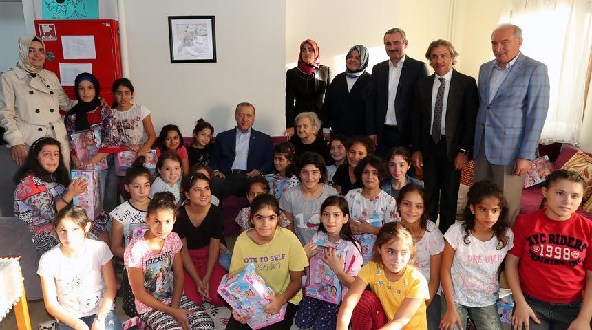 /ek fotoğraflar/ Cumhurbaşkanı Erdoğan Kasımpaşa'da