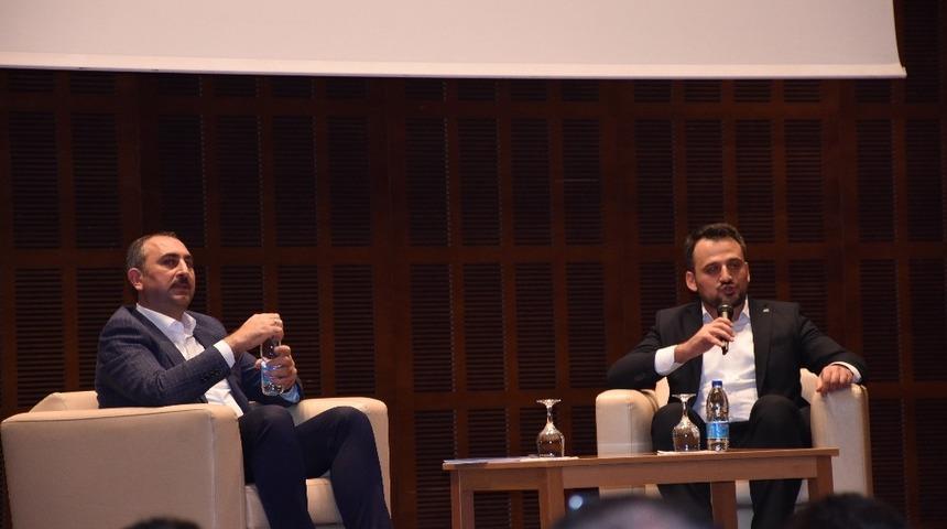 Adalet Bakanı Gül Kızılcahamamlılarla bir araya geldi