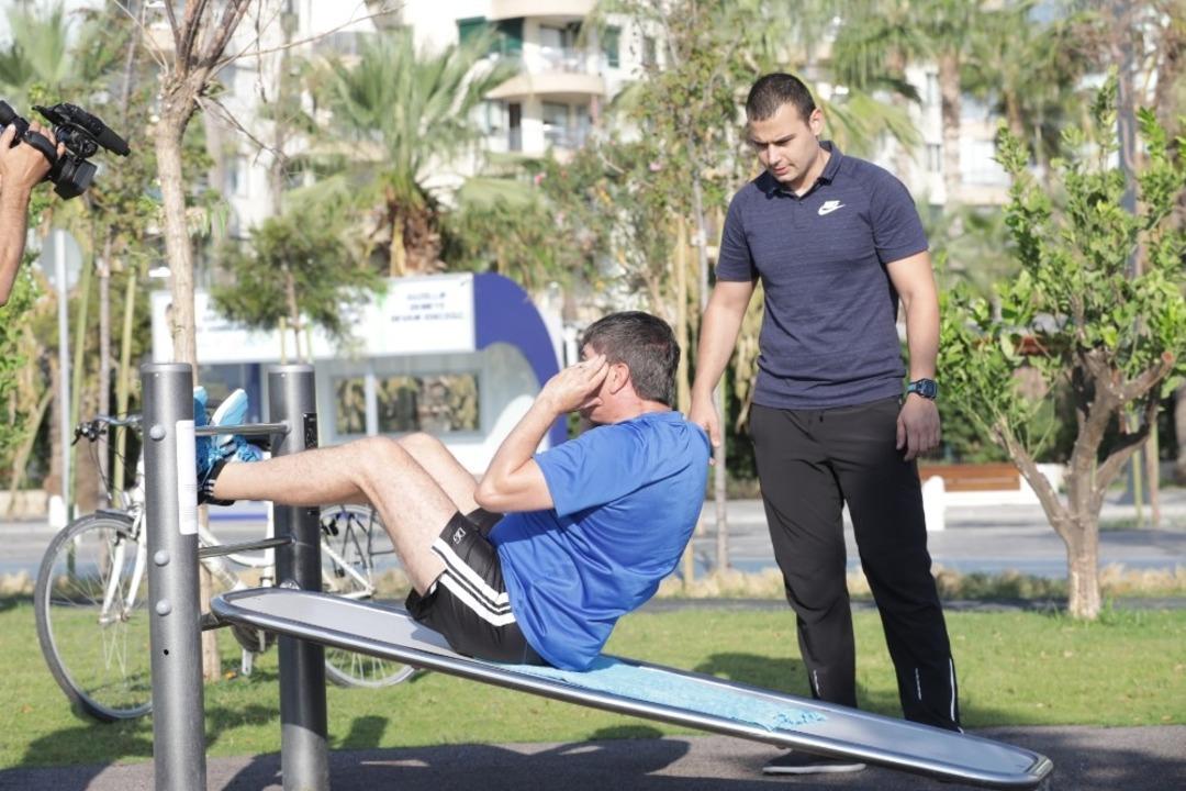 Başkan T&uuml;rel&rsquo;e Konyaaltı teşekk&uuml;r&uuml;