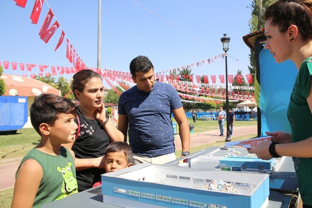 Şehitkamil&rsquo;in &ccedil;evre projeleri vatandaşa anlatıldı