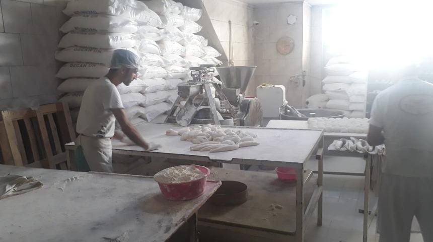 Burhaniye&rsquo;de fırınlara baskın