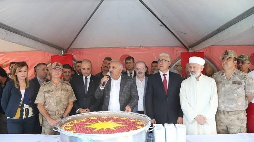 Cumhurbaşkanlığından aşure ikramı