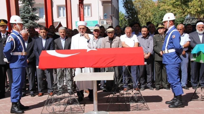 Kore gazisi son yolculuğuna uğurlandı