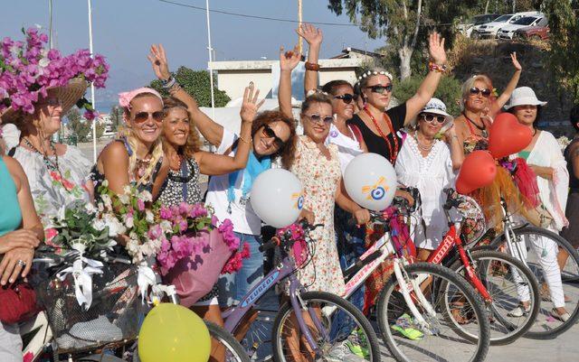 Muğla'da 'Süslü kadınlar bisiklet turu' etkinliği düzenlendi