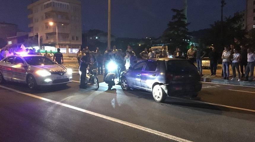 Otomobil ile motosiklet çarpıştı: 2 yaralı