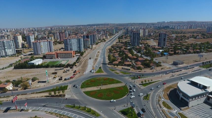 Başkan &Ccedil;elik, "Kayseri&rsquo;ye &ccedil;ok yakışan bir bulvar oldu"