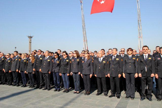 İzmir'de İtfaiye Haftası kutlamaları