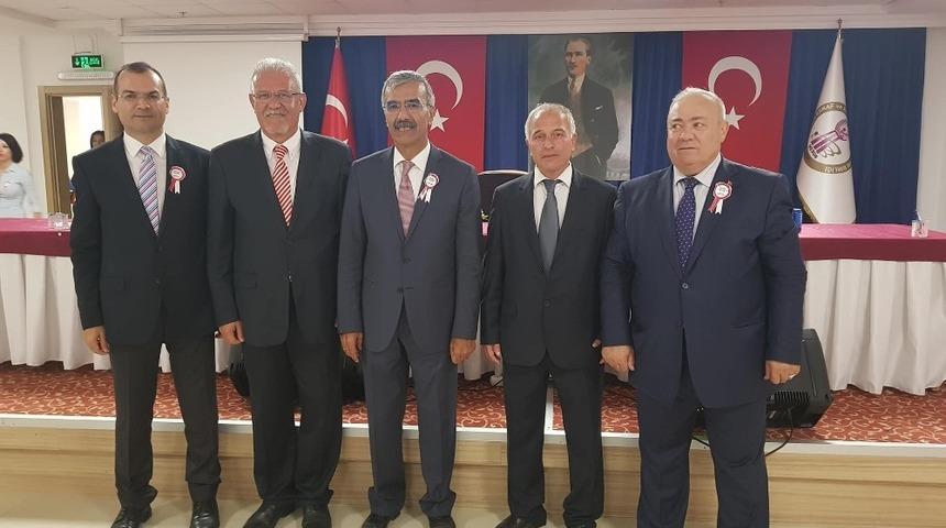 Emlak&ccedil;ılar 1. olağan genel kurulunu yaptı