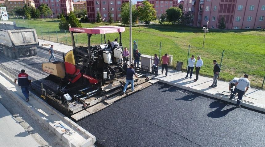 Erzincan ışık sa&ccedil;ıyor