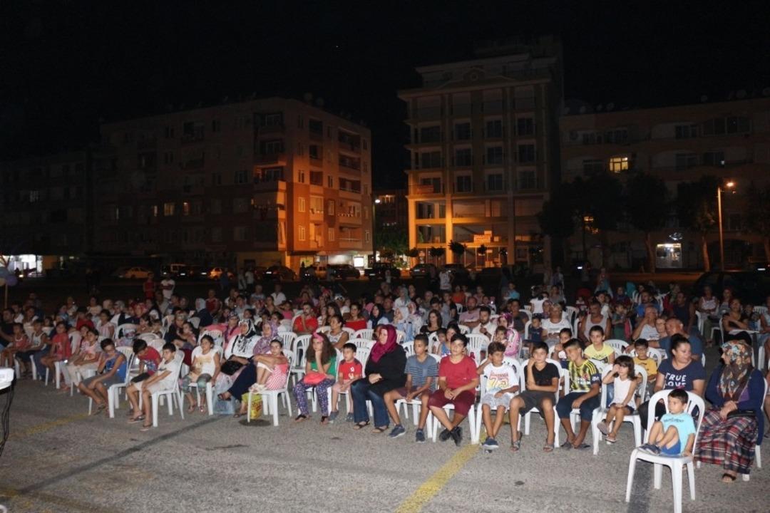 Alanya ve Gazipaşa&rsquo;da A&ccedil;ık hava sinema keyfi