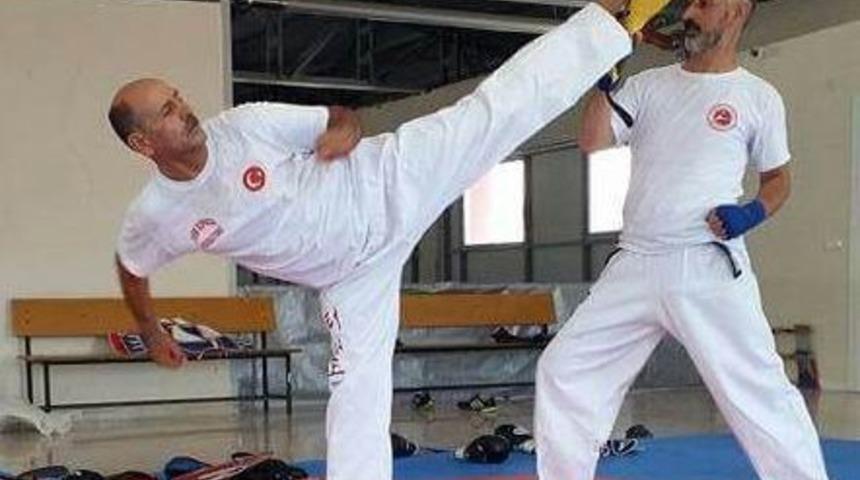 Milli antren&ouml;r Sinan Demir: "Spor, &ccedil;ocuklarda fiziksel-zihinsel ve sosyal gelişimi ama&ccedil;lar"