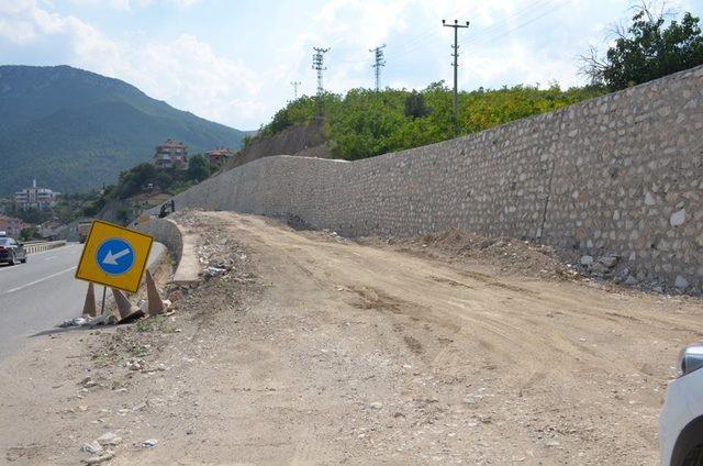 Bayırköy’de asfaltlama çalışmaları