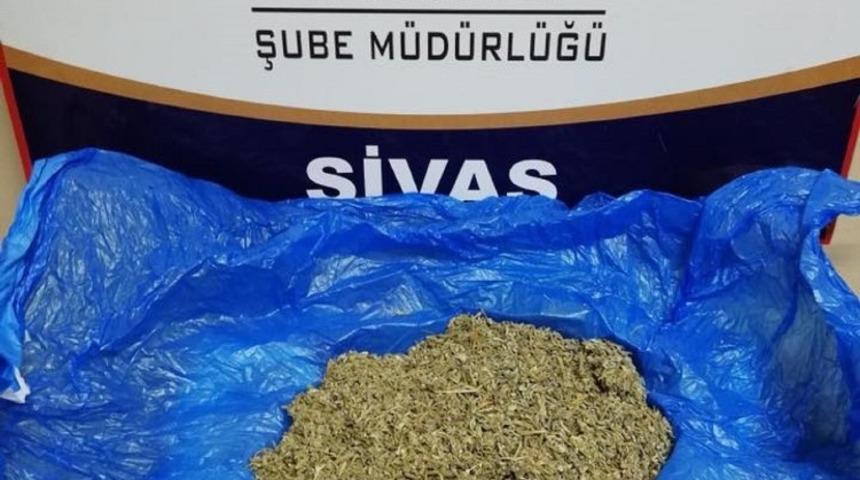 Sivas&rsquo;ta uyuşturucu operasyonları: 4 tutuklama
