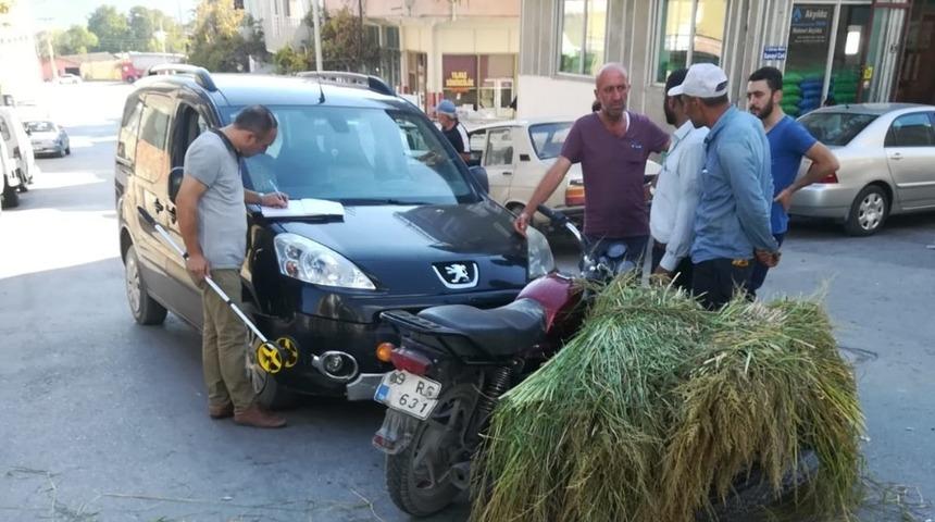 Motosiklet ile otomobil &ccedil;arpıştı: 1 yaralı