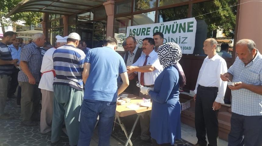 Ziraat Odasından aşure ikramı