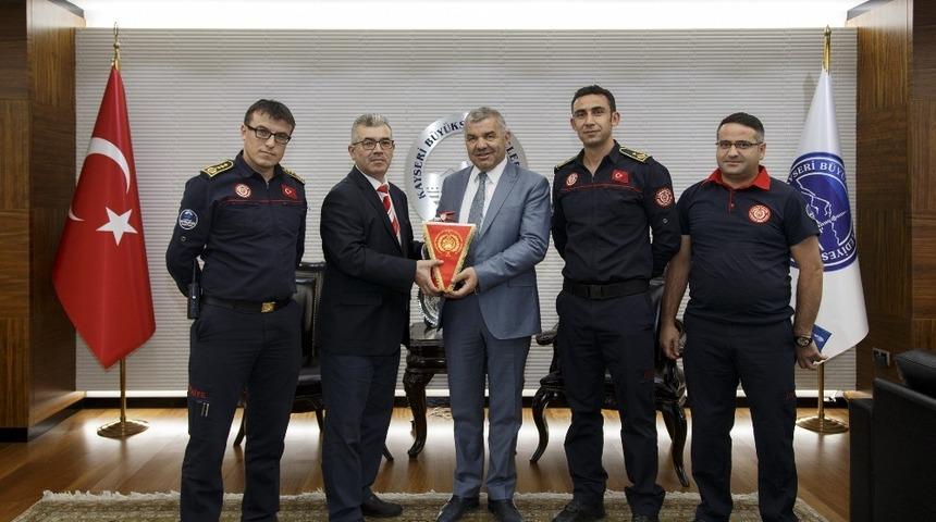 Başkan &Ccedil;elik İtfaiye Haftasını kutladı