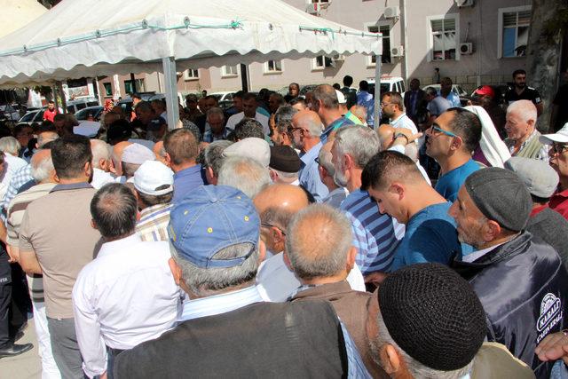 Tokat'ta 10 bin kişilik aşure ikramı