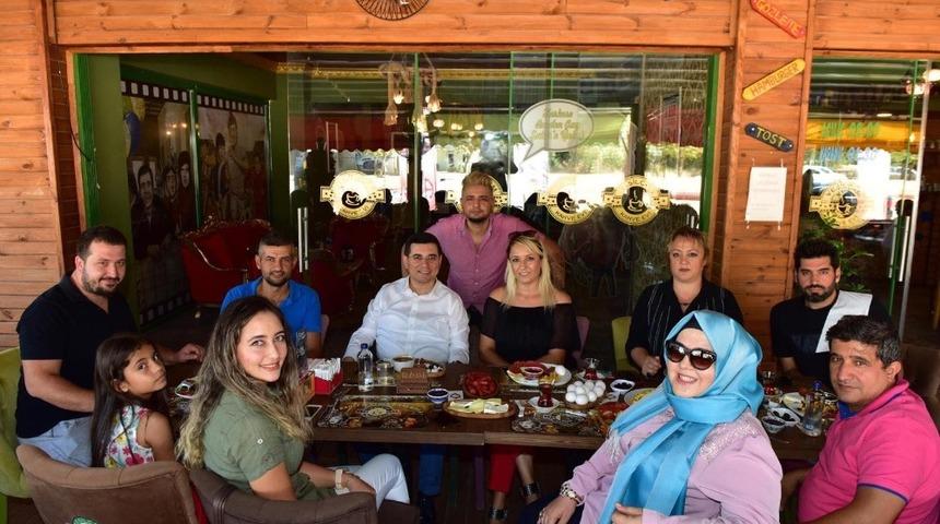 AKODER otizmli &ccedil;ocuk ve ailelerini buluşturdu