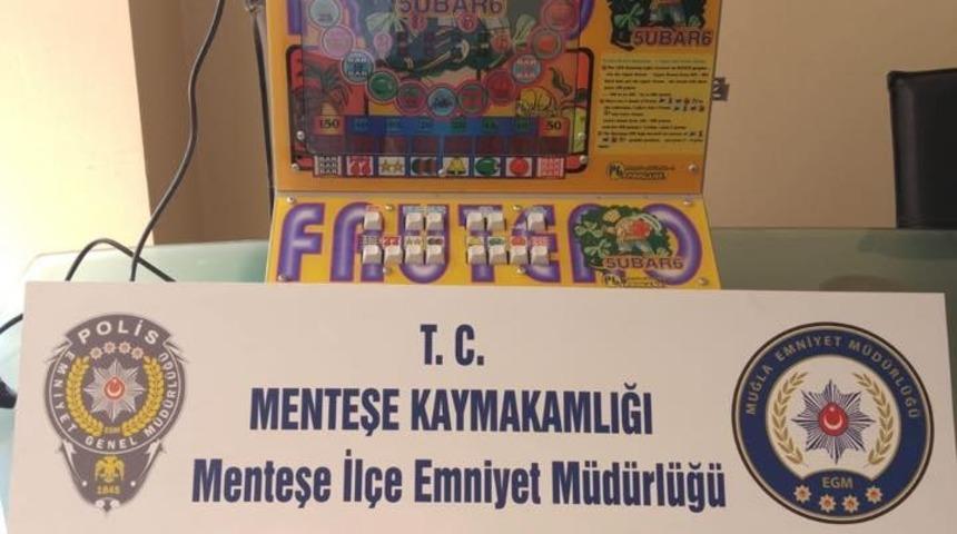 Menteşe ’de kumar baskını
