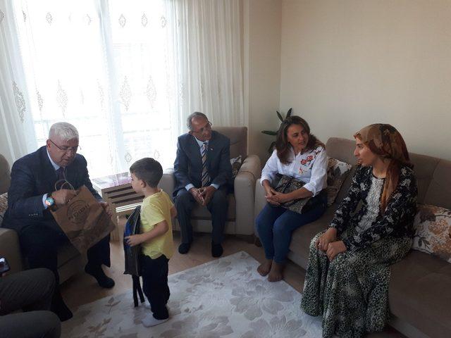 Başkan Yüksel’den tren kazasında ölen Ersen Gül’ün ailesine taziye ziyareti