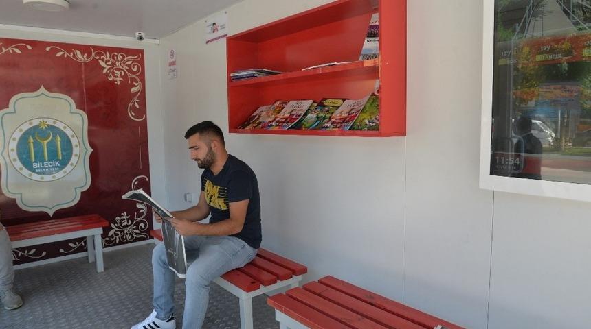 6K Akıllı Duraklar vatandaşlara hizmet vermeye devam ediyor