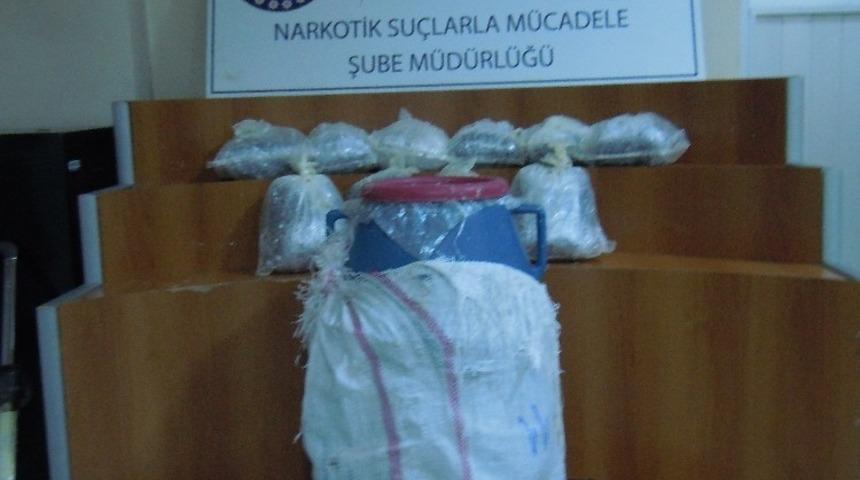 Peynir bidonu i&ccedil;erisinde 10 kilo 730 gram eroin ele ge&ccedil;irildi