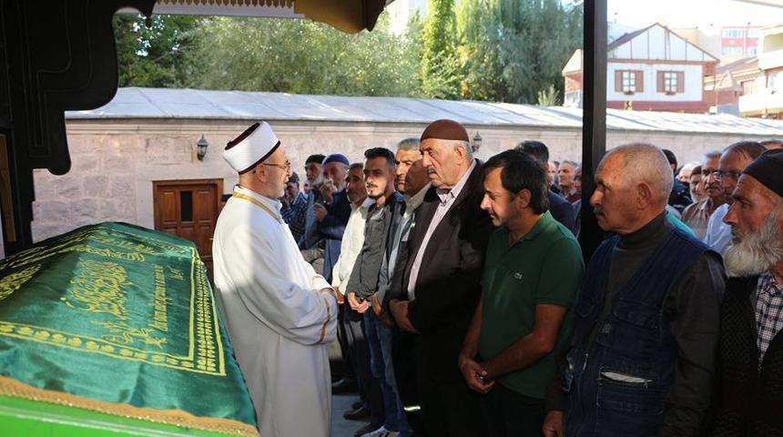 Oltu Bakkal Haydar Amcasını kaybetti