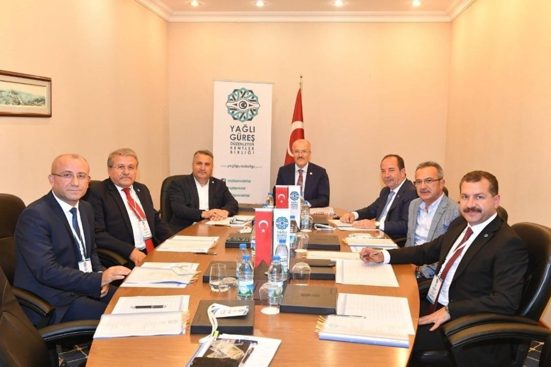 Başkan Kafaoğlu: Manisa&rsquo;da g&uuml;reşlere katıldı