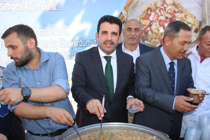 AK Parti Kdz. Ereğli’de aşure dağıttı G4