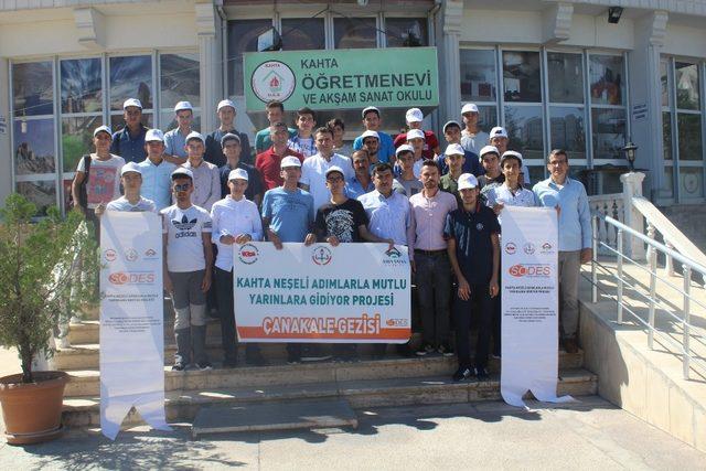 Öğrenciler Çanakkale’ye uğurlandı