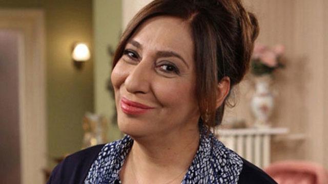 Ünlü oyuncu Melek Baykal hastaneye kaldırıldı