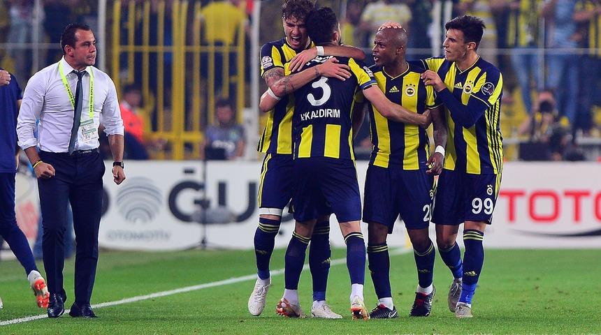 Fenerbah&ccedil;e Andre Ayew'in bonservisini istiyor!