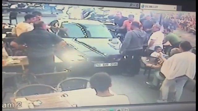 Otomobille kalabalığın arasına dalan şüpheli: Uyuşturucu aldım, hatırlamıyorum