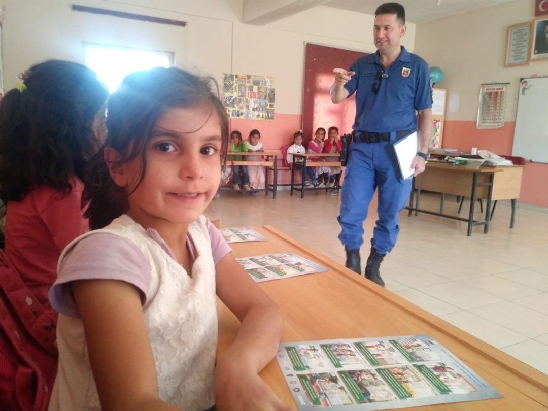 Jandarmadan &lsquo;Okul G&uuml;venliği&rsquo; uygulaması