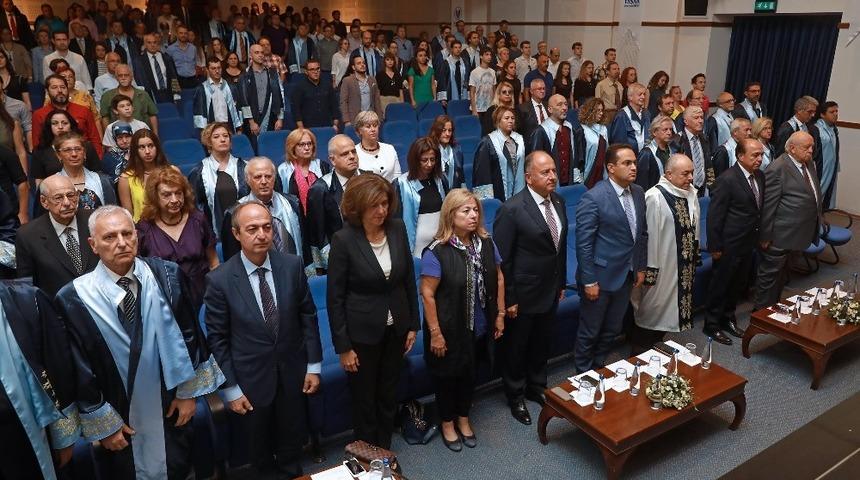 Yaşar&rsquo;dan 18&rsquo;inci akademik yıla &rsquo;merhaba&rsquo;