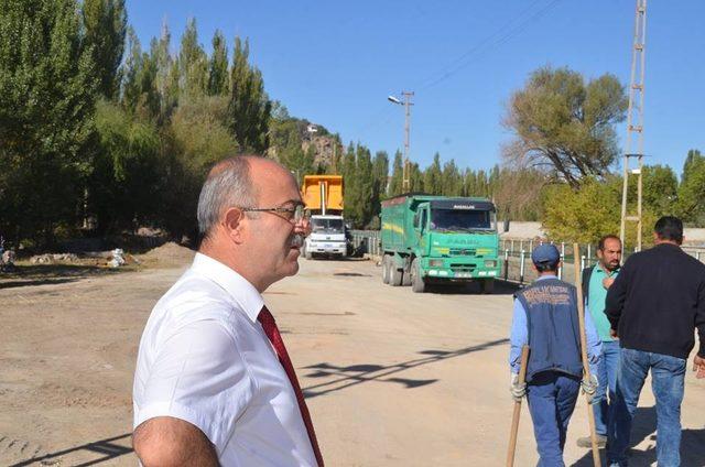 Bünyan’da yol yapımı çalışmaları sürüyor