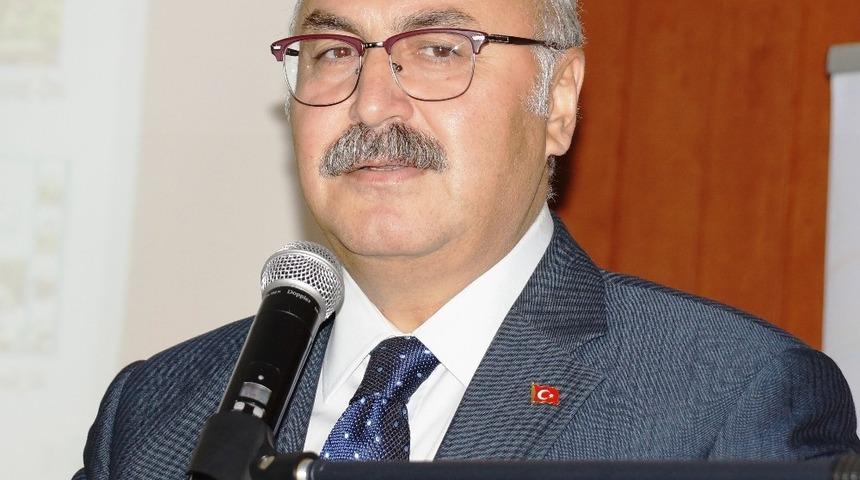 Vali K&ouml;şger; &ldquo;Tarım ile jeotermali barıştırıp, sinerji yakalamalıyız&rdquo;