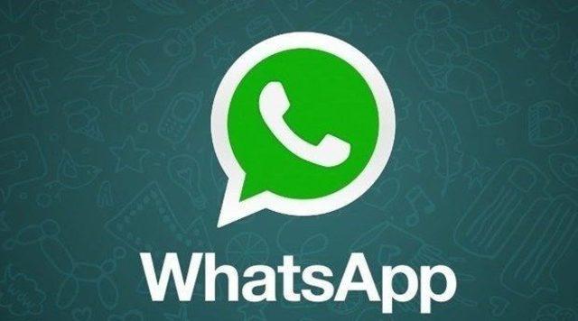 Bu özellik sayesinde bir konuşmayı sohbetler listenizin en üstüne koymanız mümkün. Tek yapmanız gerek sohbete basılı tutarak, ekranda beliren ‘pin’ opsiyonunu seçmek. FAVORİ SOHBETLERİNİZİ UYGULAMANIN TEPESİNE KOYUN