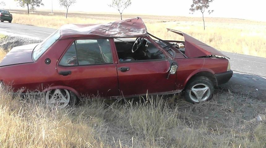 Otomobil takla attı: 2 yaralı